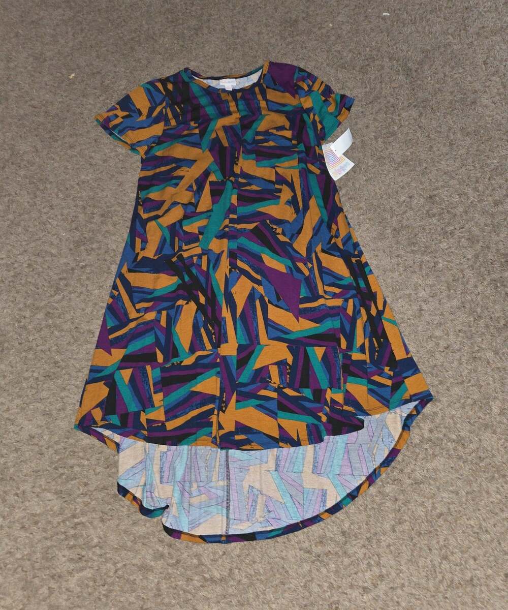 ** New Lularoe Carly size small